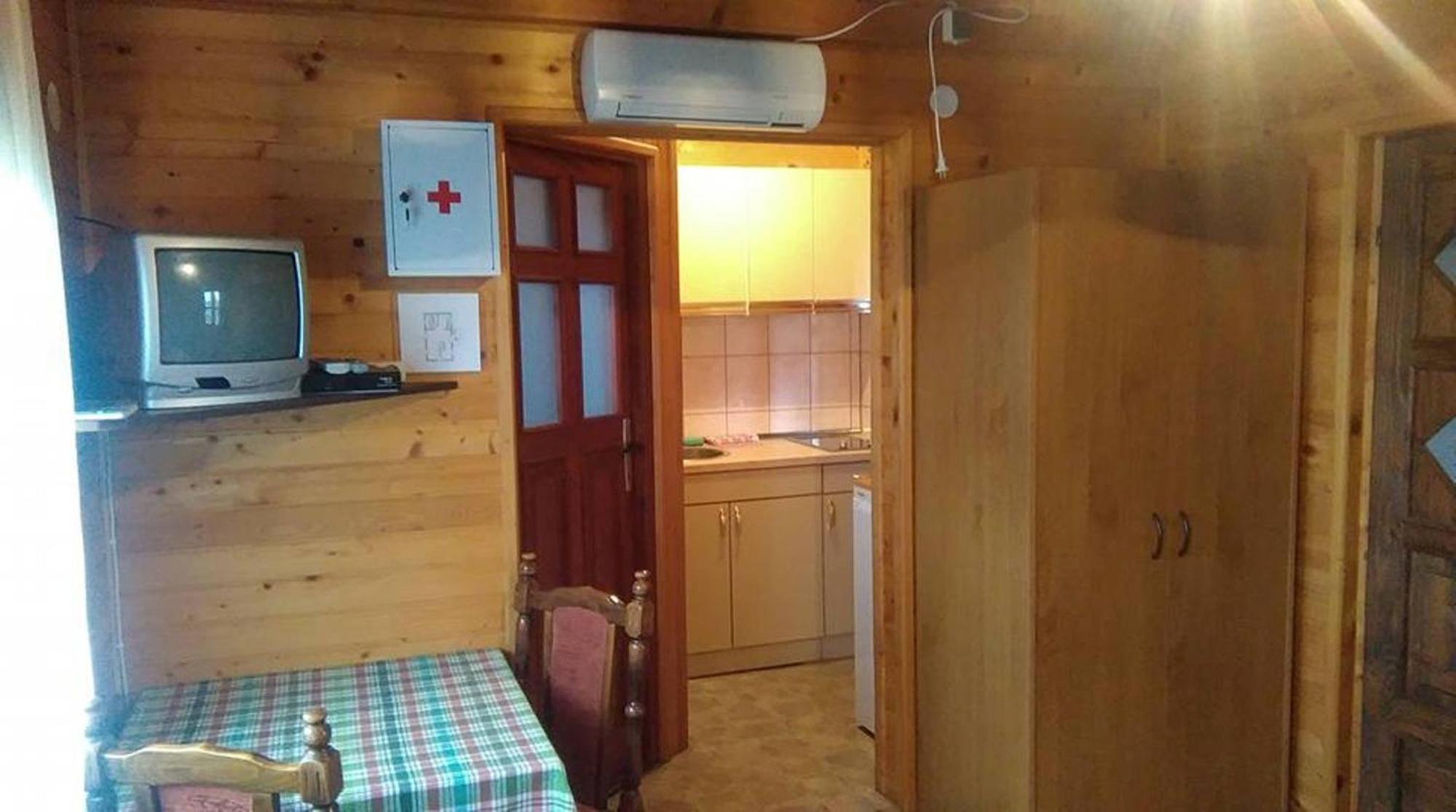 House Ilija Hodak Selište Drežničko Chambre photo
