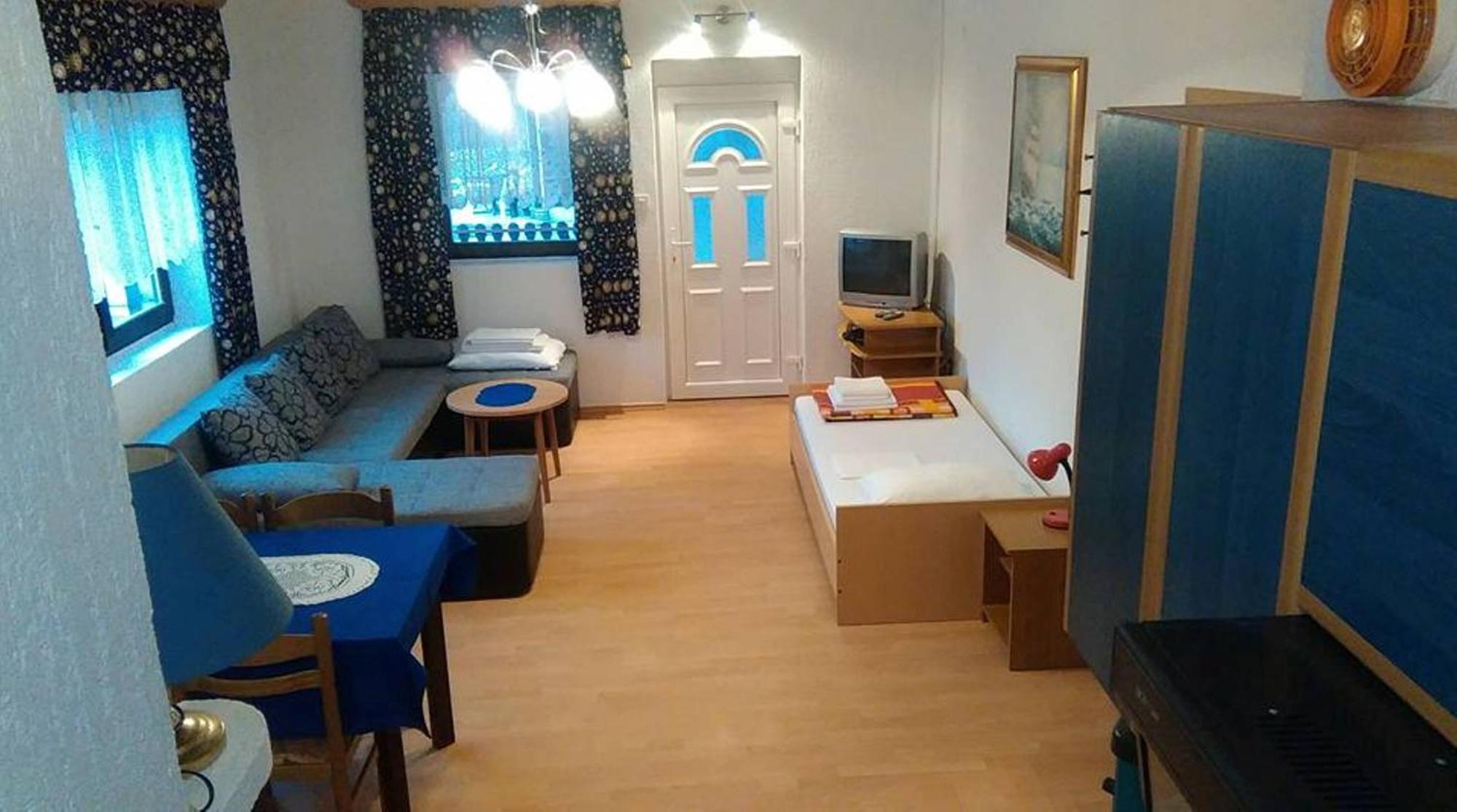 House Ilija Hodak Selište Drežničko Chambre photo